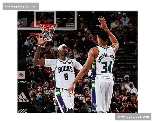 热火对阵雄鹿全场录像回顾激战细节与关键瞬间解析表现亮点深度复盘